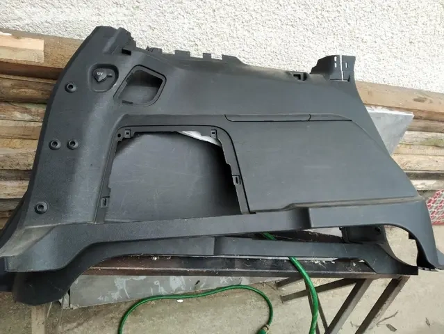 Ford s-max plasty do kufru - 2