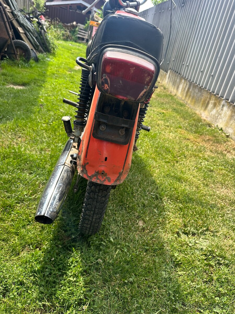 Jawa ČZ 175/487 - 2