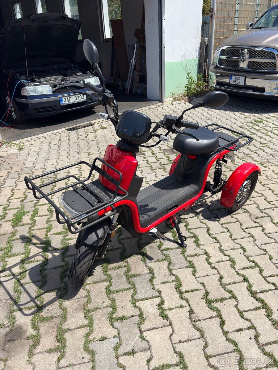 Elektrická tříkolka TIMEC - 2