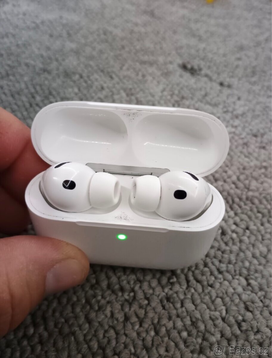 Airpods Pro 3 - 2