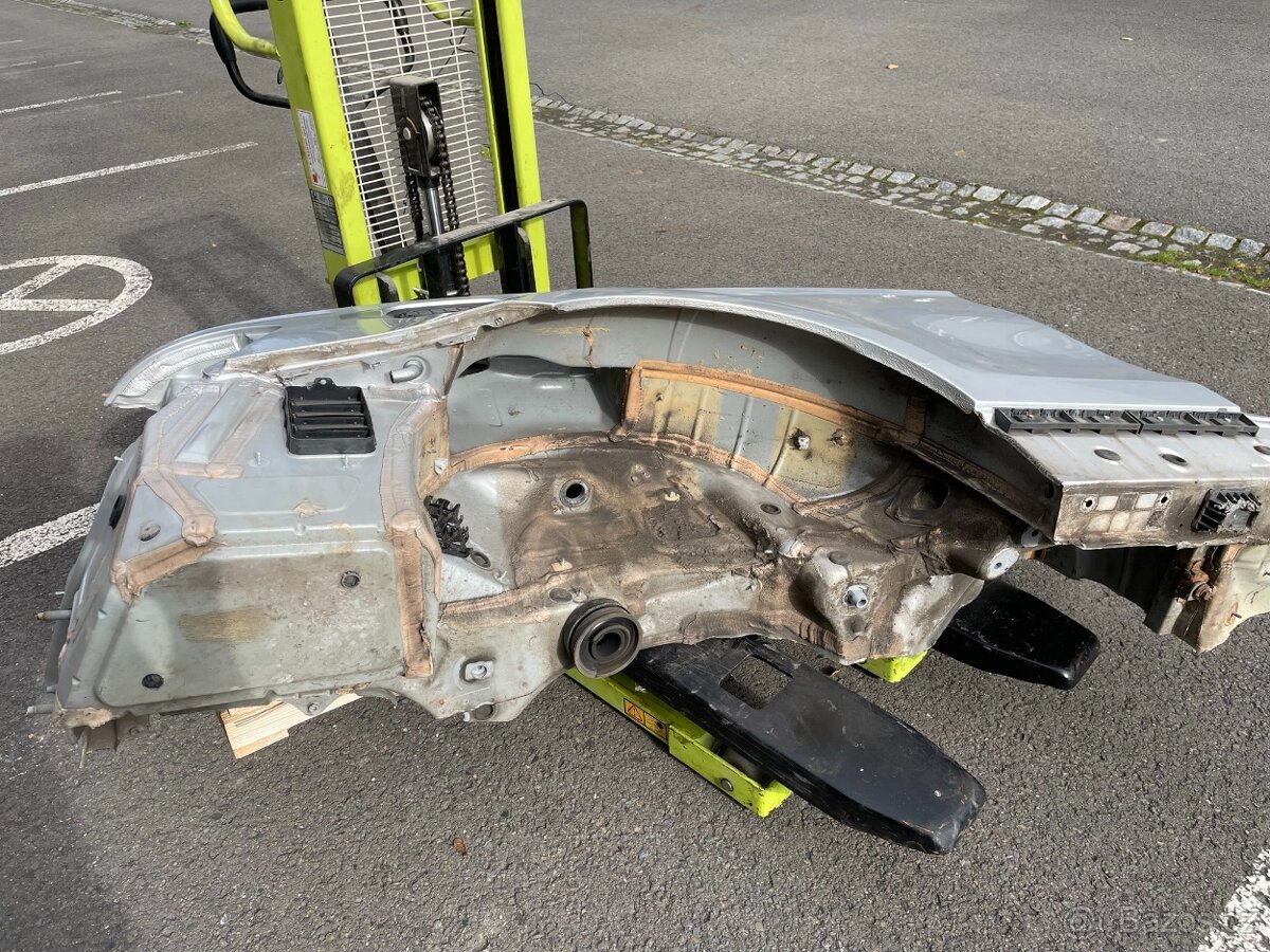 BMW E82 pravá zadní čtvrtka - blatník - 2