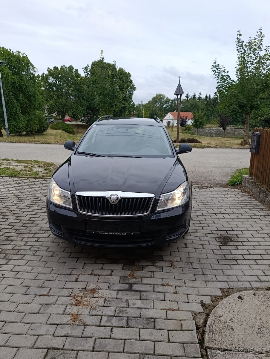 Škoda Octavia - 2