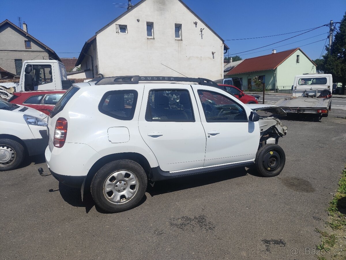 Dacia Duster 1.6i, 77kw, 2015, 131tis. km, 4x2 - 2