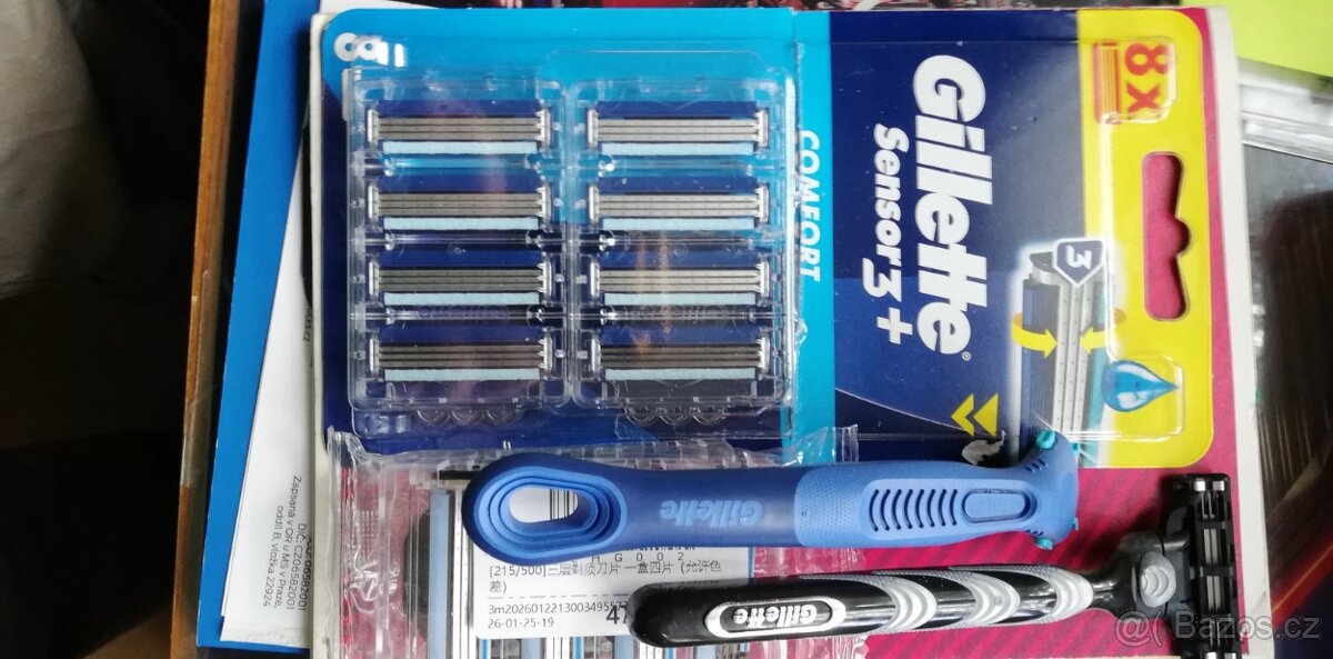GILLETTE BŘITY I DRŽÁTKA - 2
