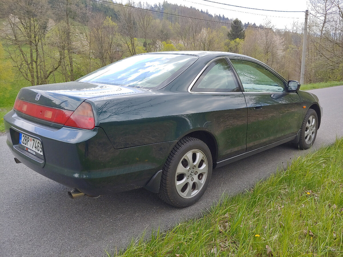 Honda Accord Coupe - 2