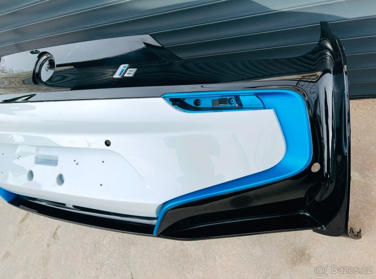 BMW i8 naraznik - 2