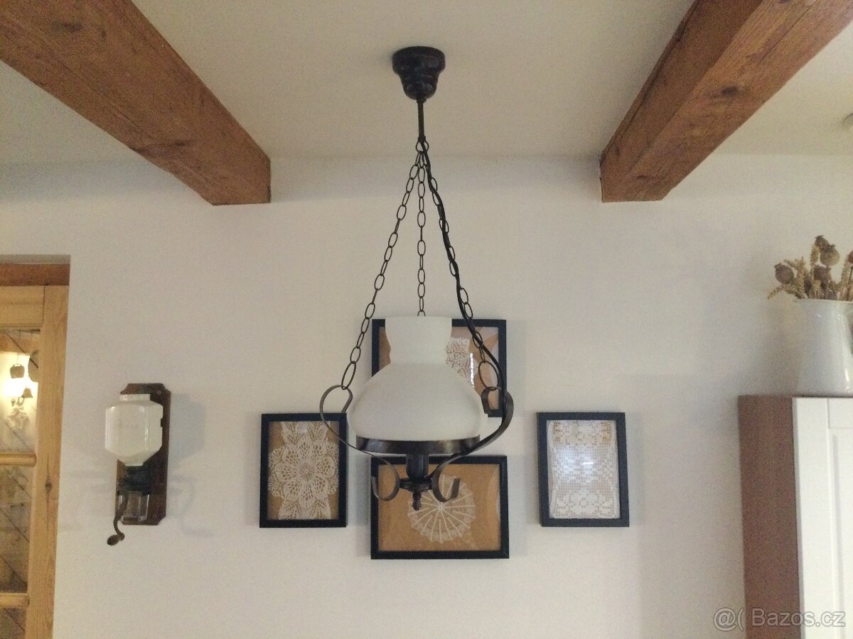 Kuchyňský lustr - 2