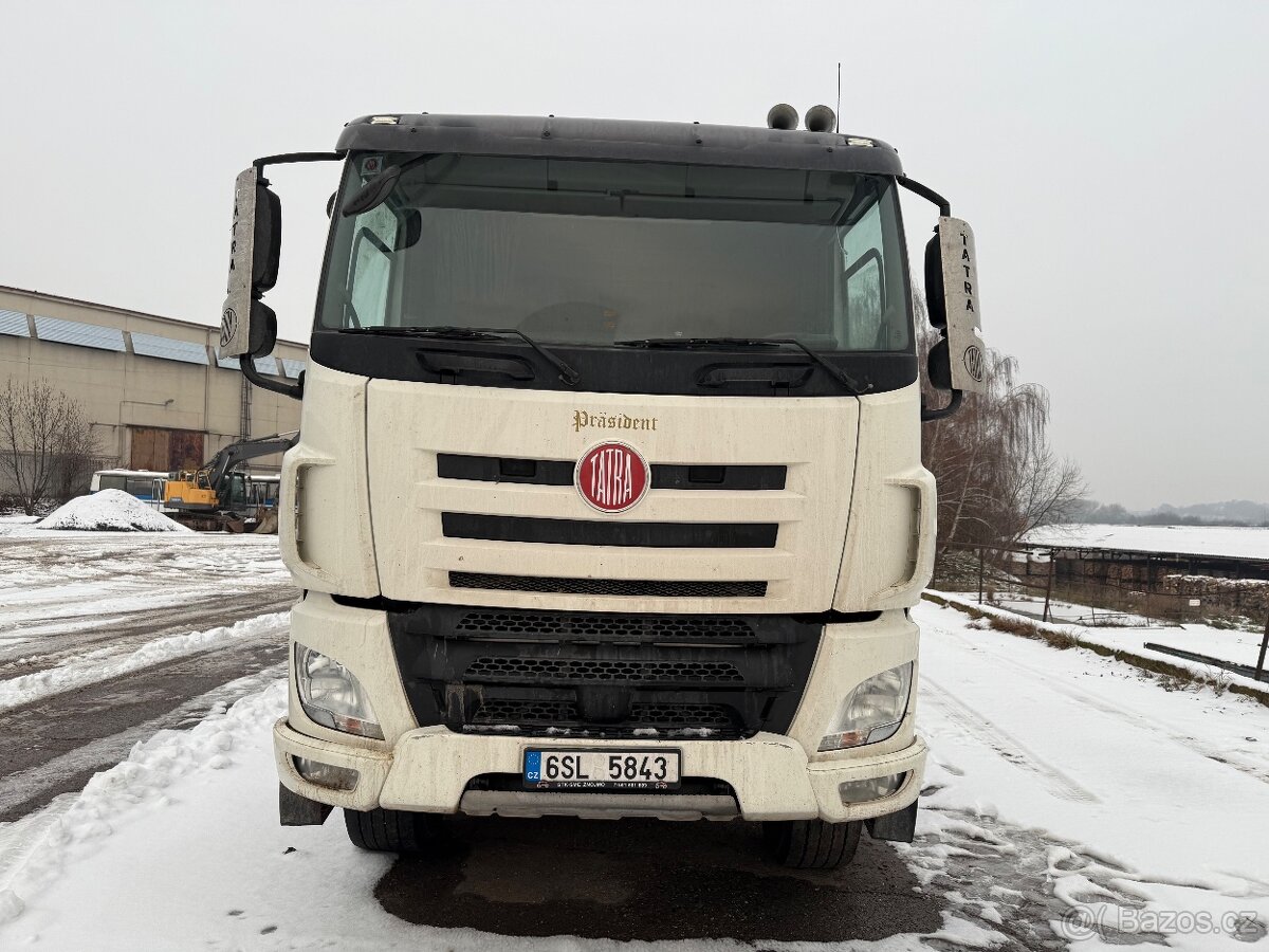 Tatra Phoenix tahač 6x6 traktor - 2