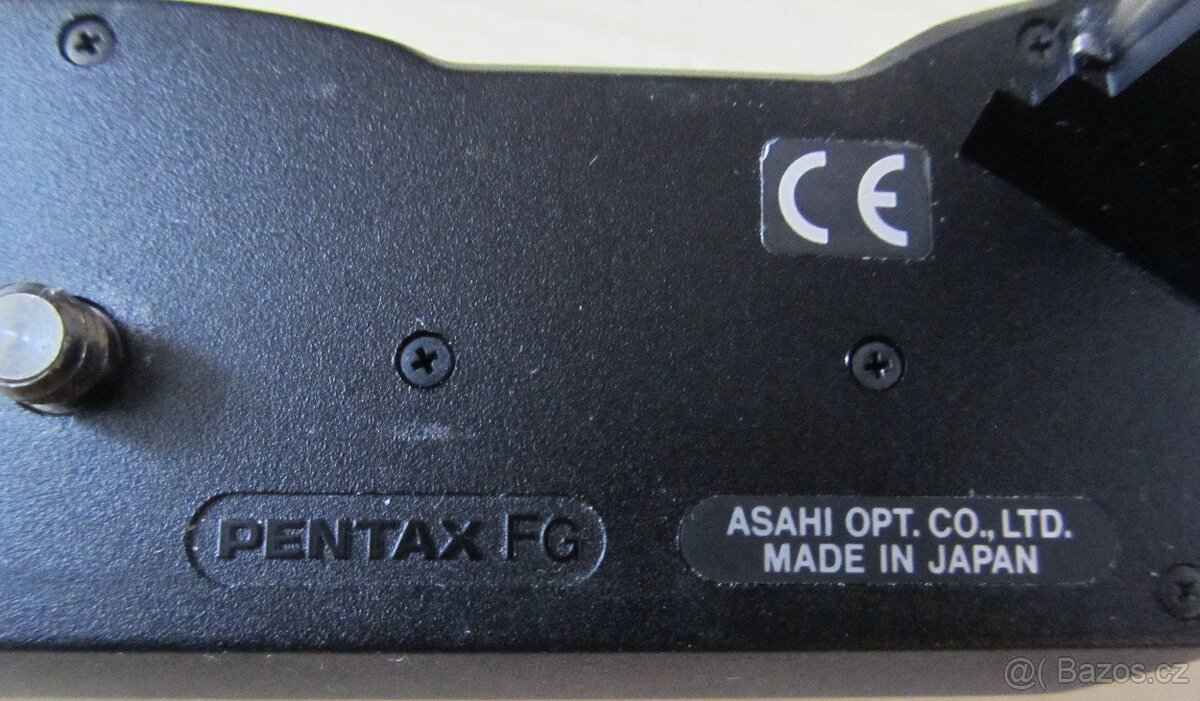 Pentax MZ5 batery grip - zrcadlovky Pentax MZ-nový - 2