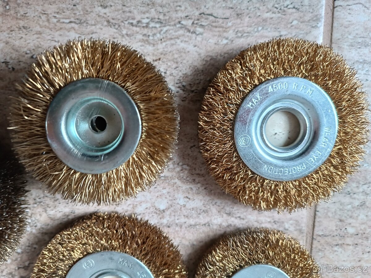 Sada drátěných kotouču pomosazené - 2