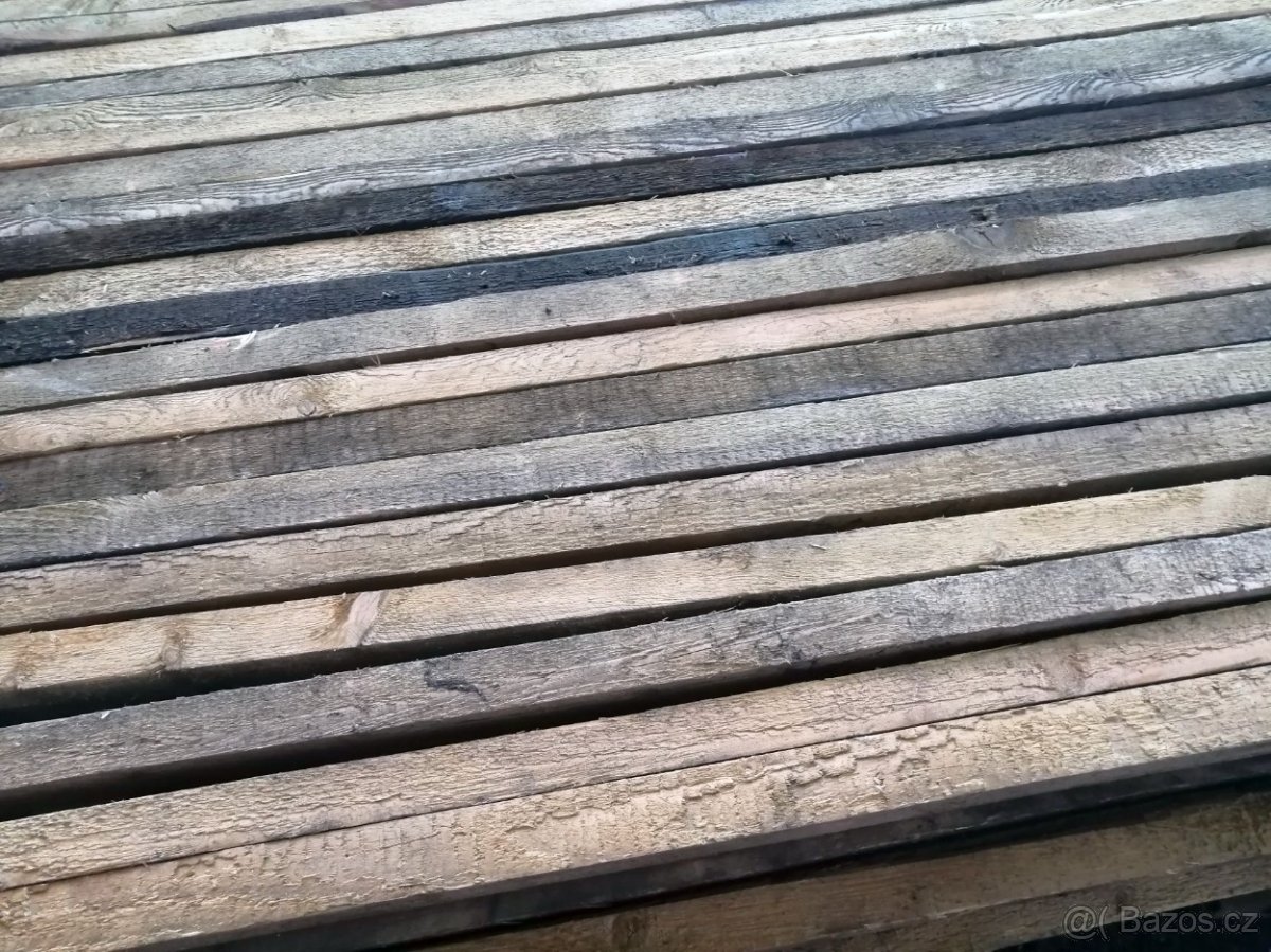 Střešní latě, hranoly, prkna - 2