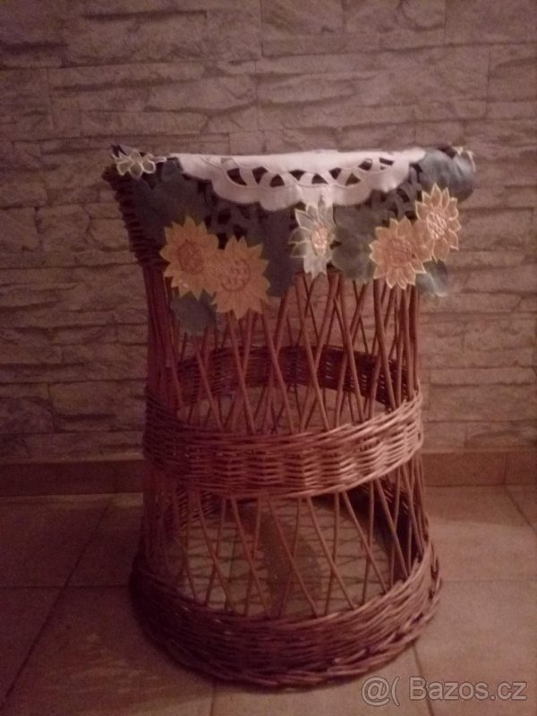 PROUTĚNÁ NOVÁ KOLEKCE,DUŠIČKOVÉ KOŠE OD 55KČ - 2