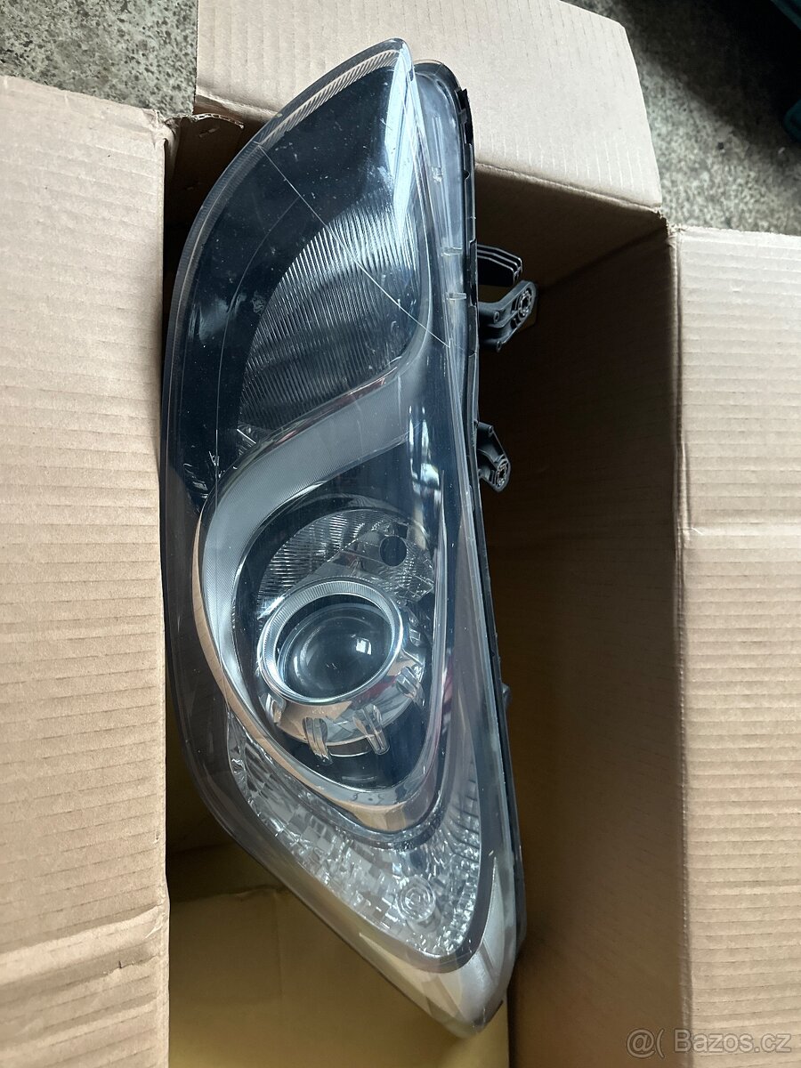 Přední světla hyundai I30 - 2