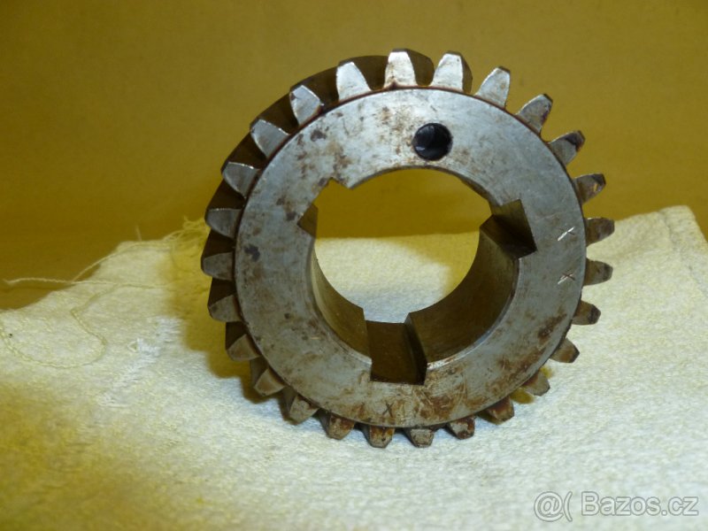 Rozvodová kola motoru na MULTICAR 22 - 2