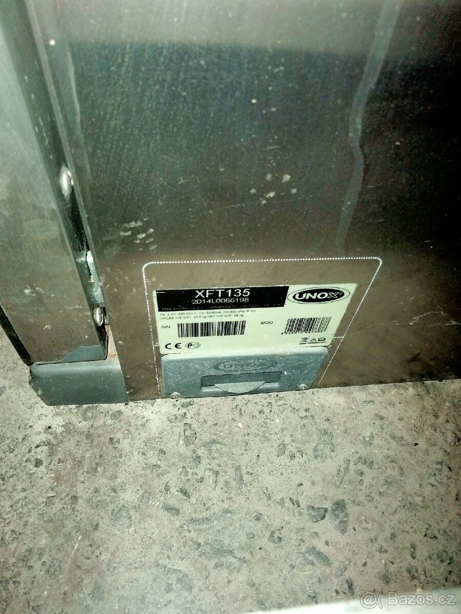 Pekařská pec Unox XFT 135 - 2