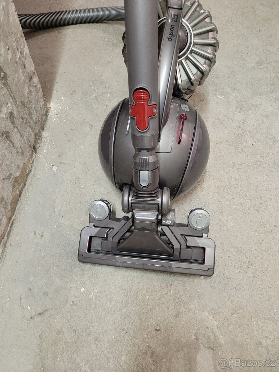 Vysavač bezsáčkový DYSON cinetic animal complete - 2