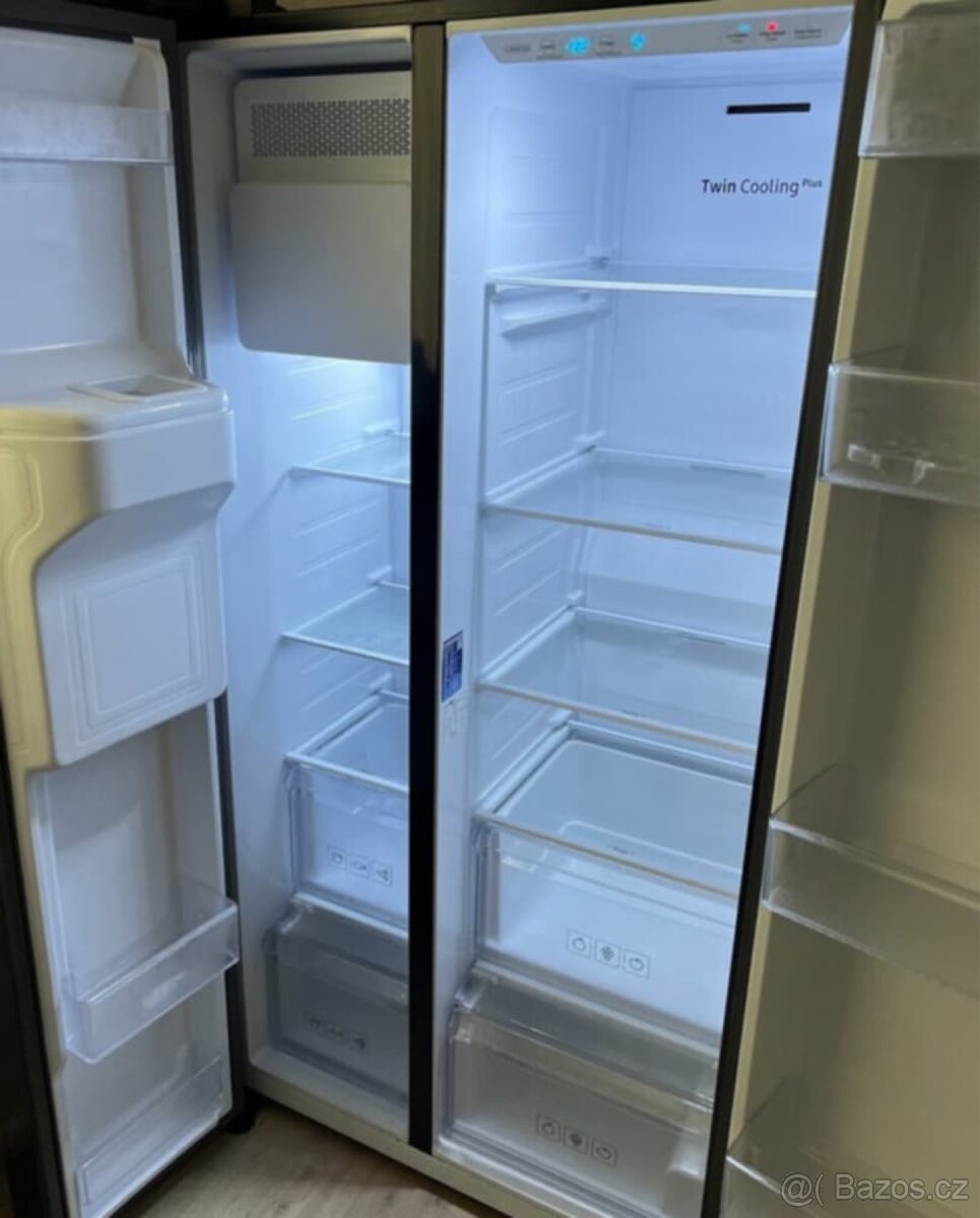 Americká lednice Samsung no frost a+++ - 2
