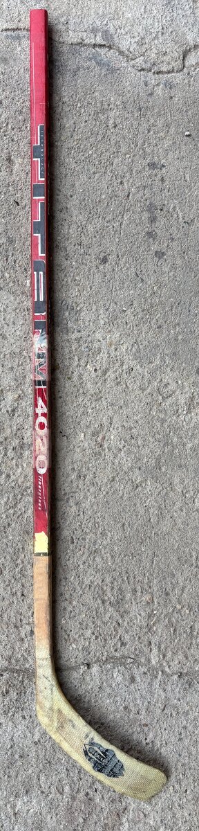 Hokejka Titan 4020 - pravá - 2