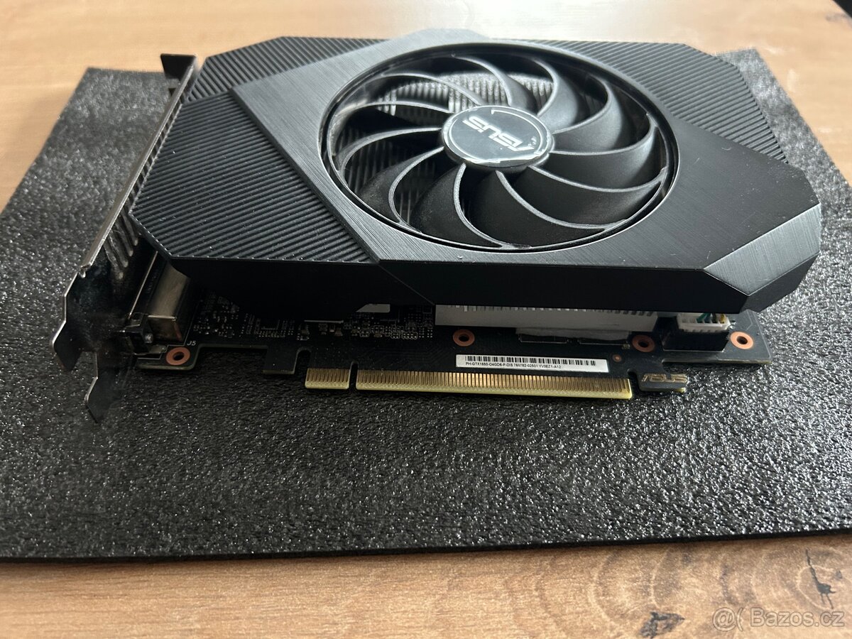 ASUS GTX1650 4gb OC-Test FurMark/3DMark - 2