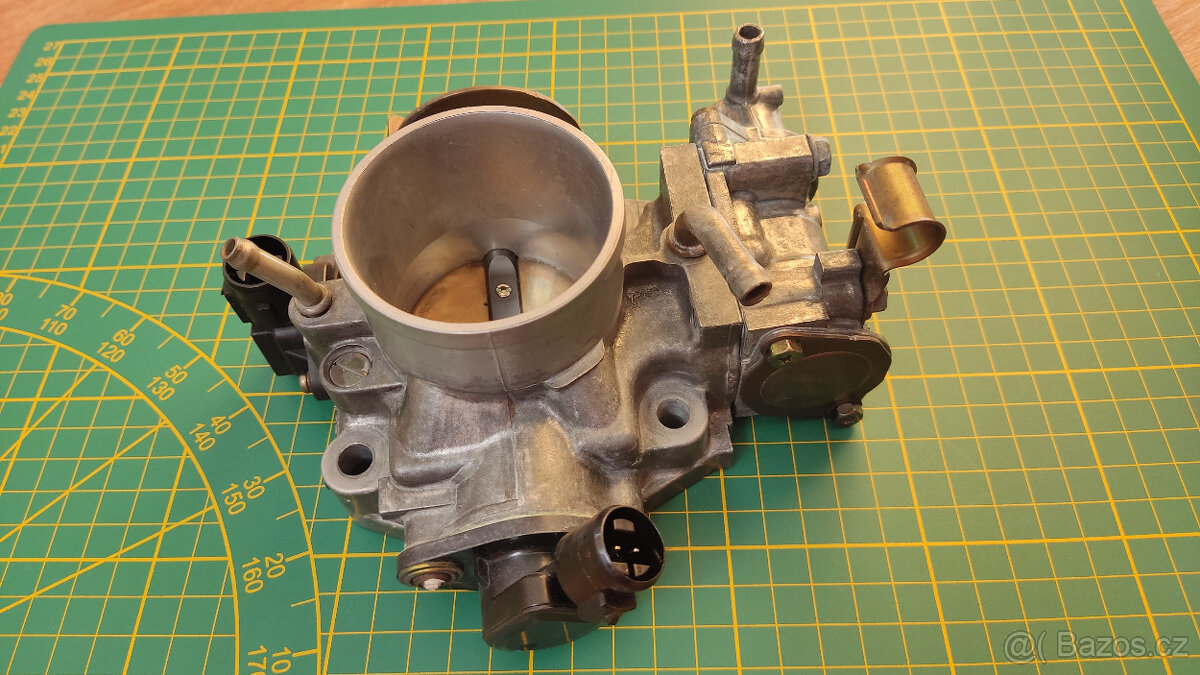 škrtící klapka Honda CR-V 1 - 2