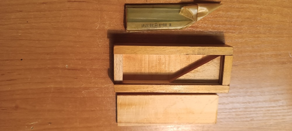 NOŽOVÉ PRAVITKO ČSN 253741 - 2