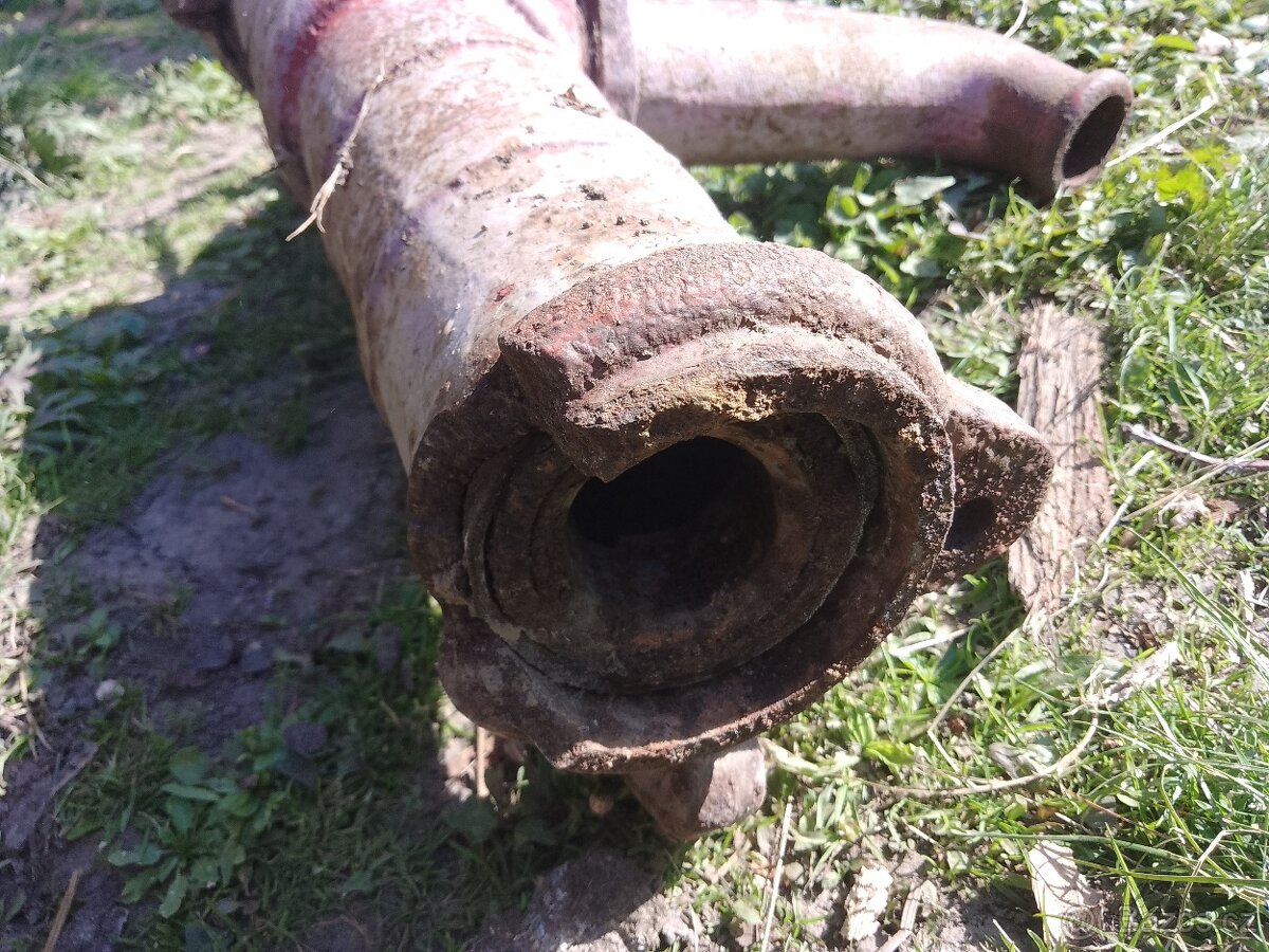 Ruční pumpa, litina - 2