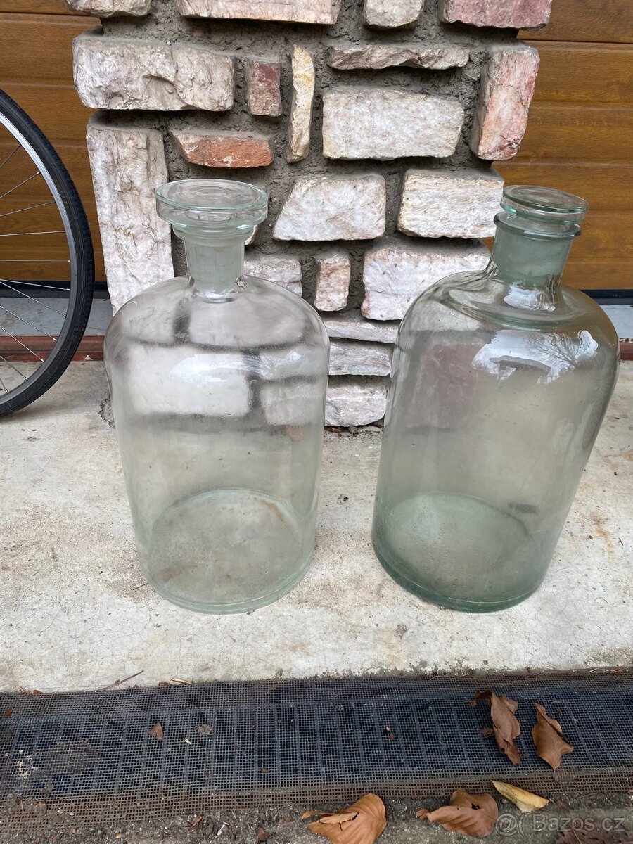 Sklenene nadoby - 2