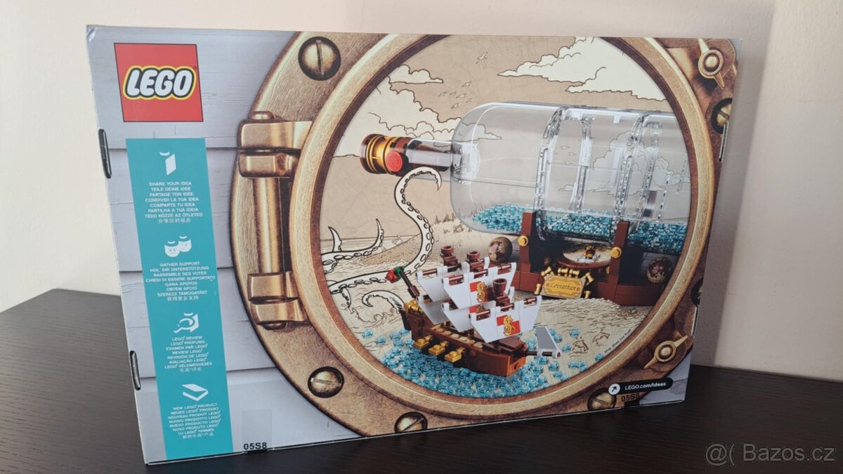 Lego IDEAS 21313 (Ship in a Bottle) - 2