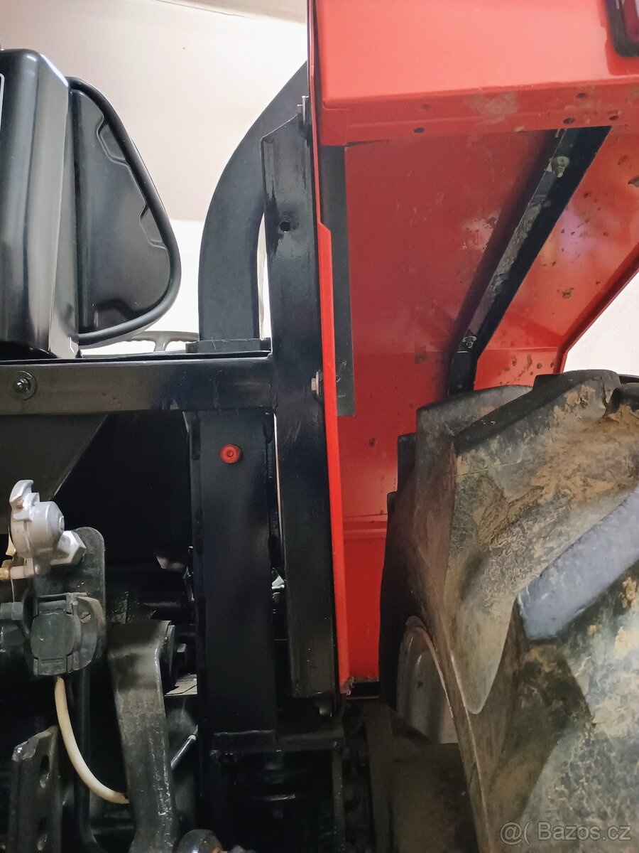 Zetor kabina, ochranný rám - 2