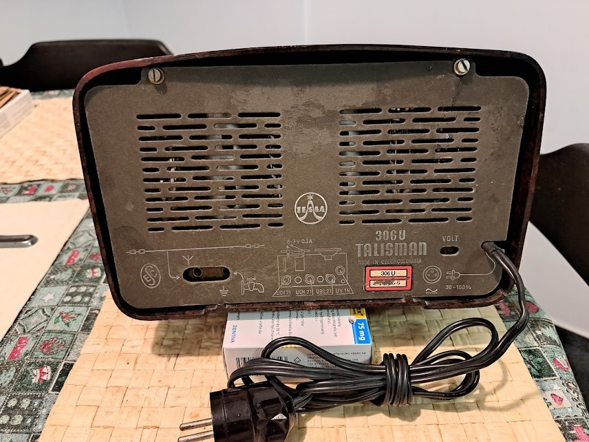 Rádio Talisman 306U - 2