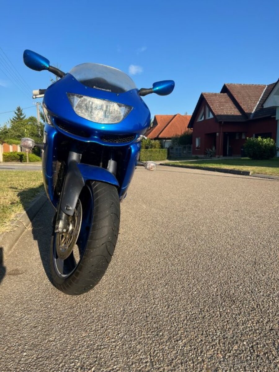 Kawasaki Ninja - 2