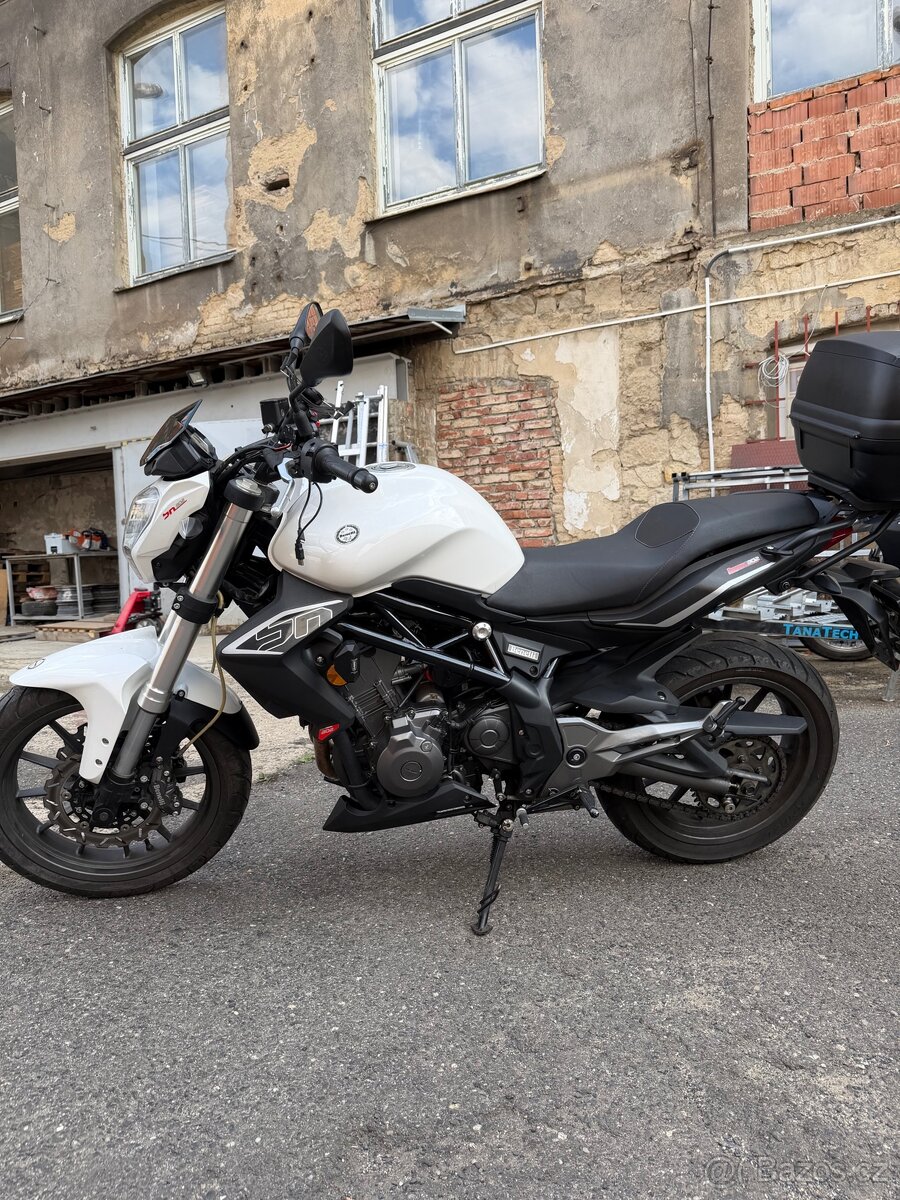 Benelli Bn 302 - 2