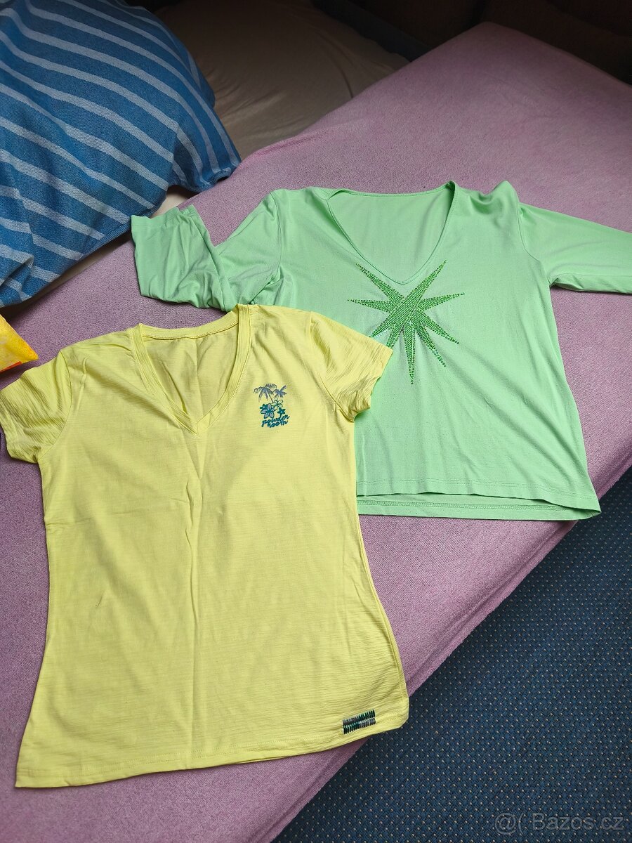 Nabídka téměř nových triček, sukně a sàčka - 2