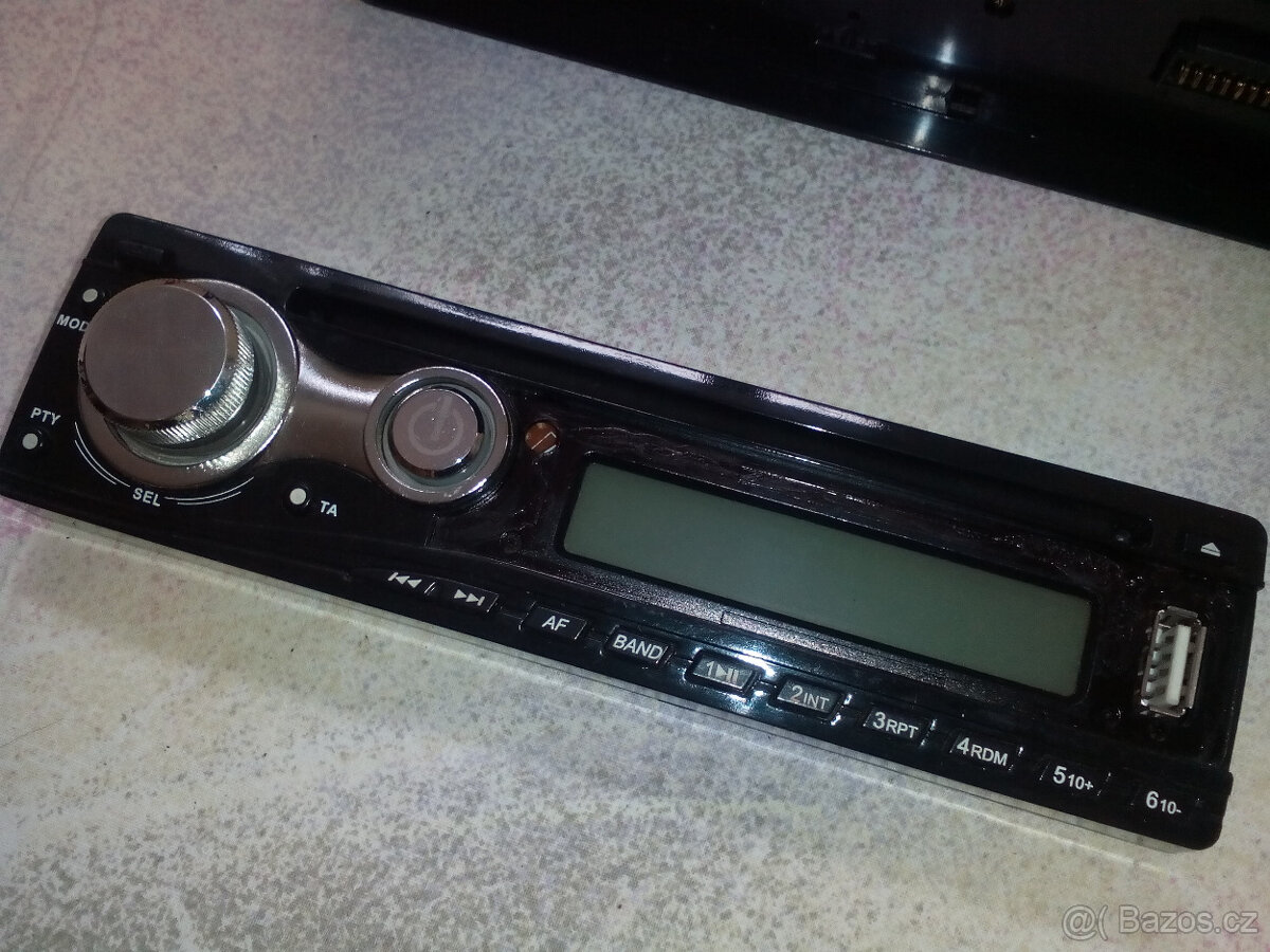ROADSTAR CD-810UMP - 2