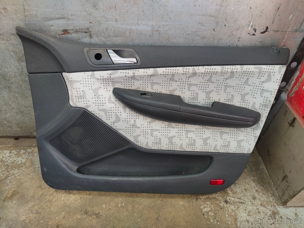 Tapeci Fabia combi - bílé - 2