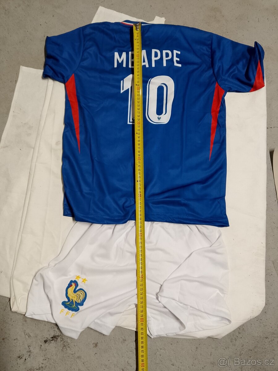 Fotbalový komplet ,dres - 2