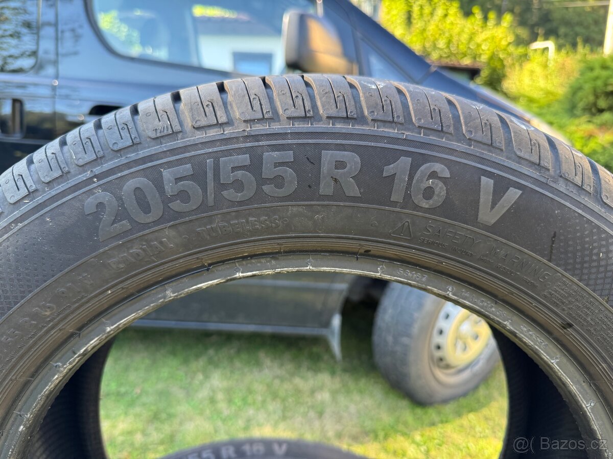 Letní pneu 205/55/16 Semperit - 2