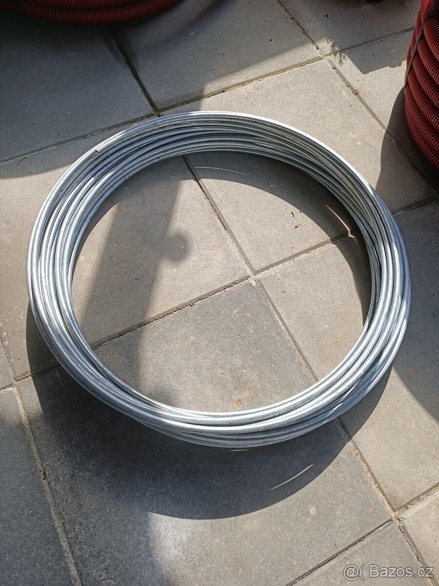 Zemnící pás 25 kg, Zemnící drát 8mm , 10mm - 2