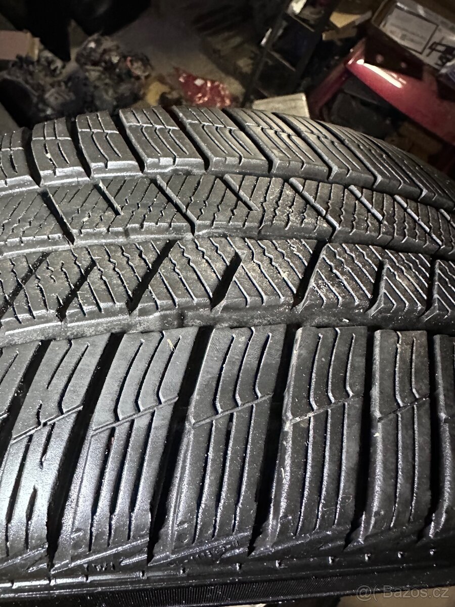 Sada litých kol Octavia iii RS, ZÁNOVNÍ zimní pneu - 2
