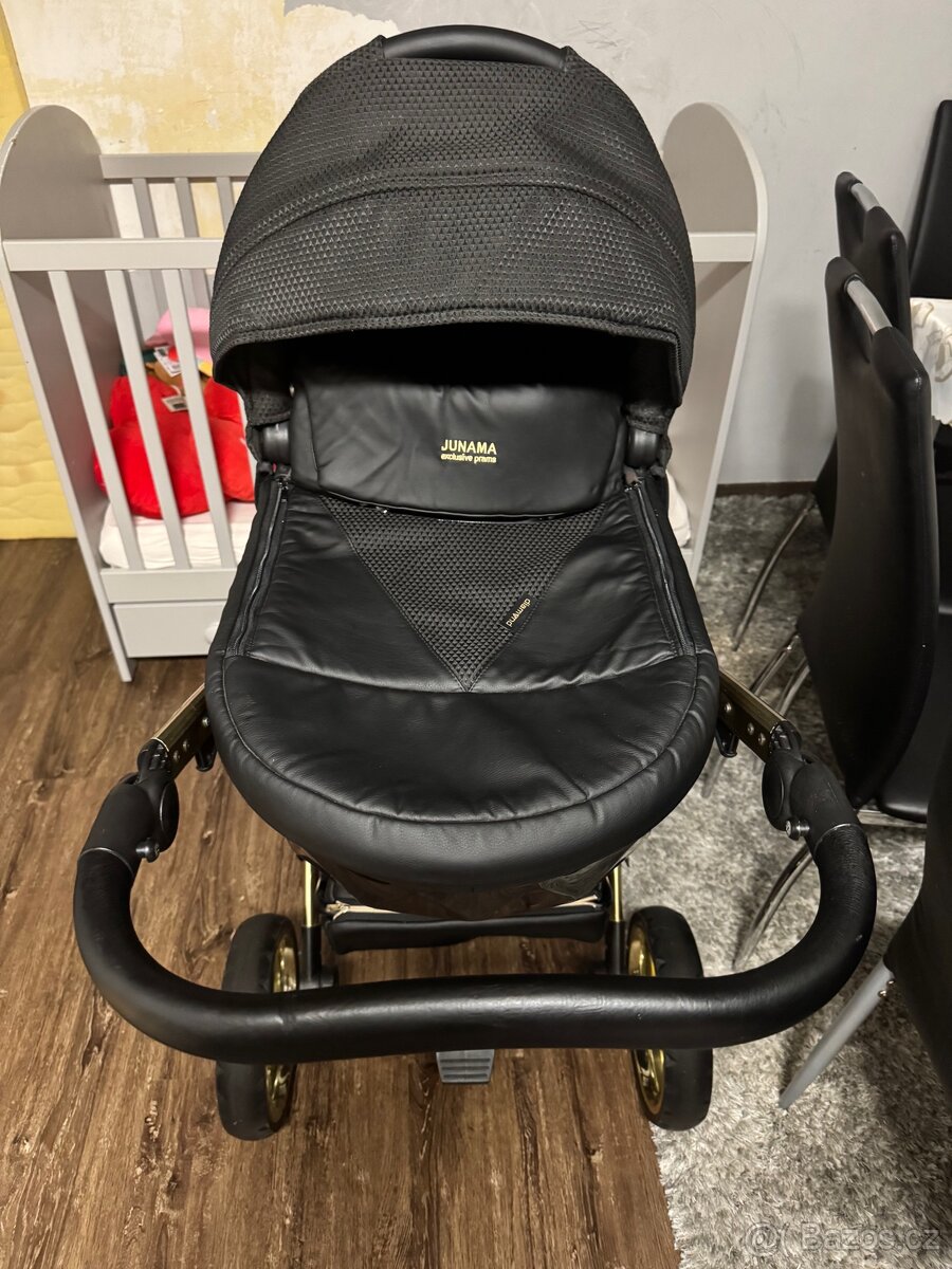 Kočárek Junama Diamond - 2