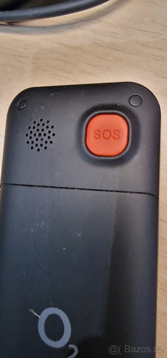 Tlačítkový telefon pro seniory - 2