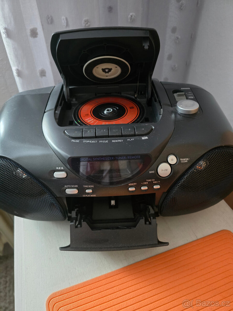 Stereo přehrávač CD a kazet Panasonic RX-D21/25 - 2