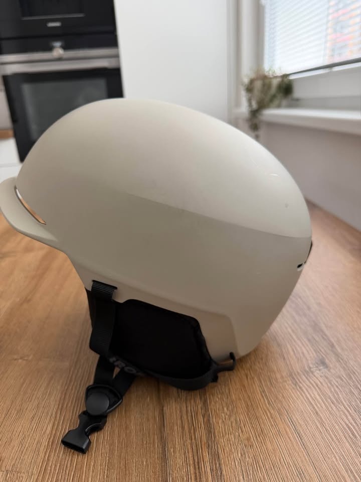 Snowboardová / lyžařská helma - 2