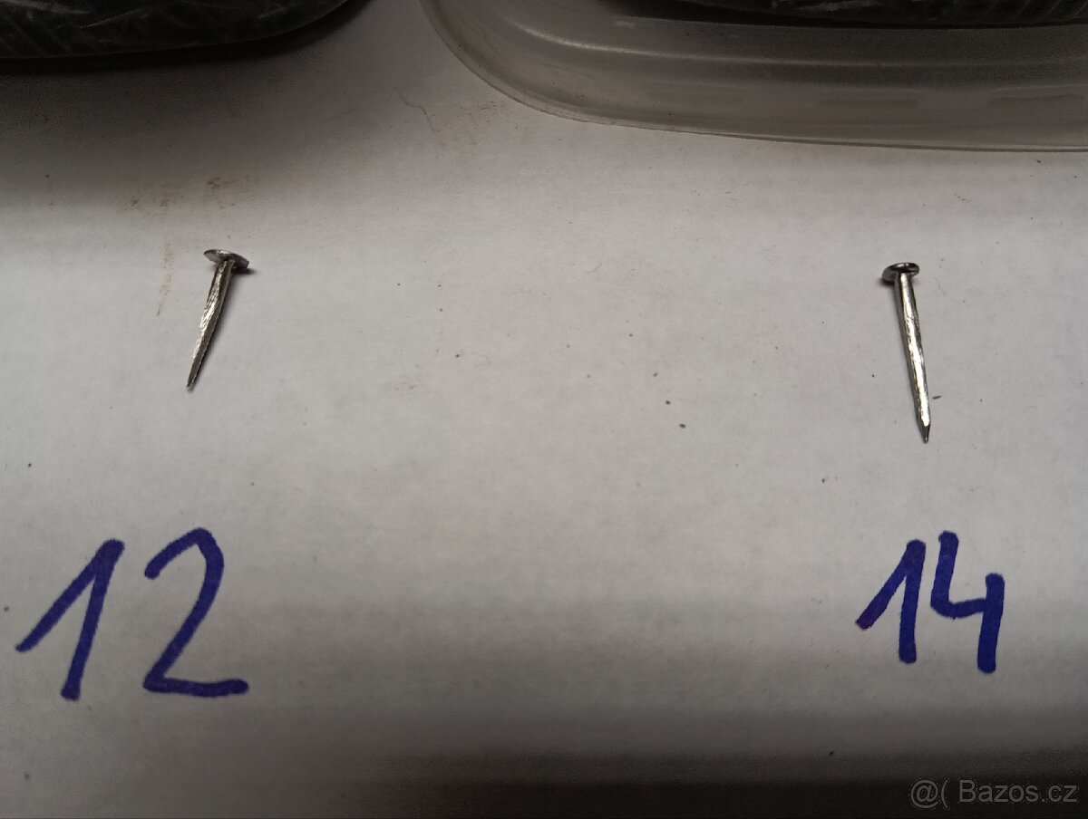 Nábytkářské a čalounické hřebíky - 2