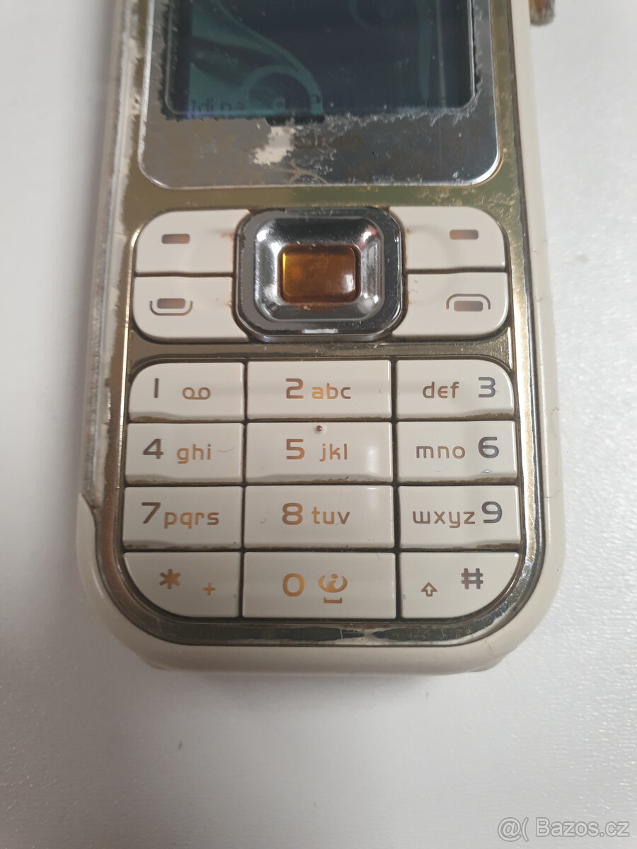 Nokia 7360 - 2