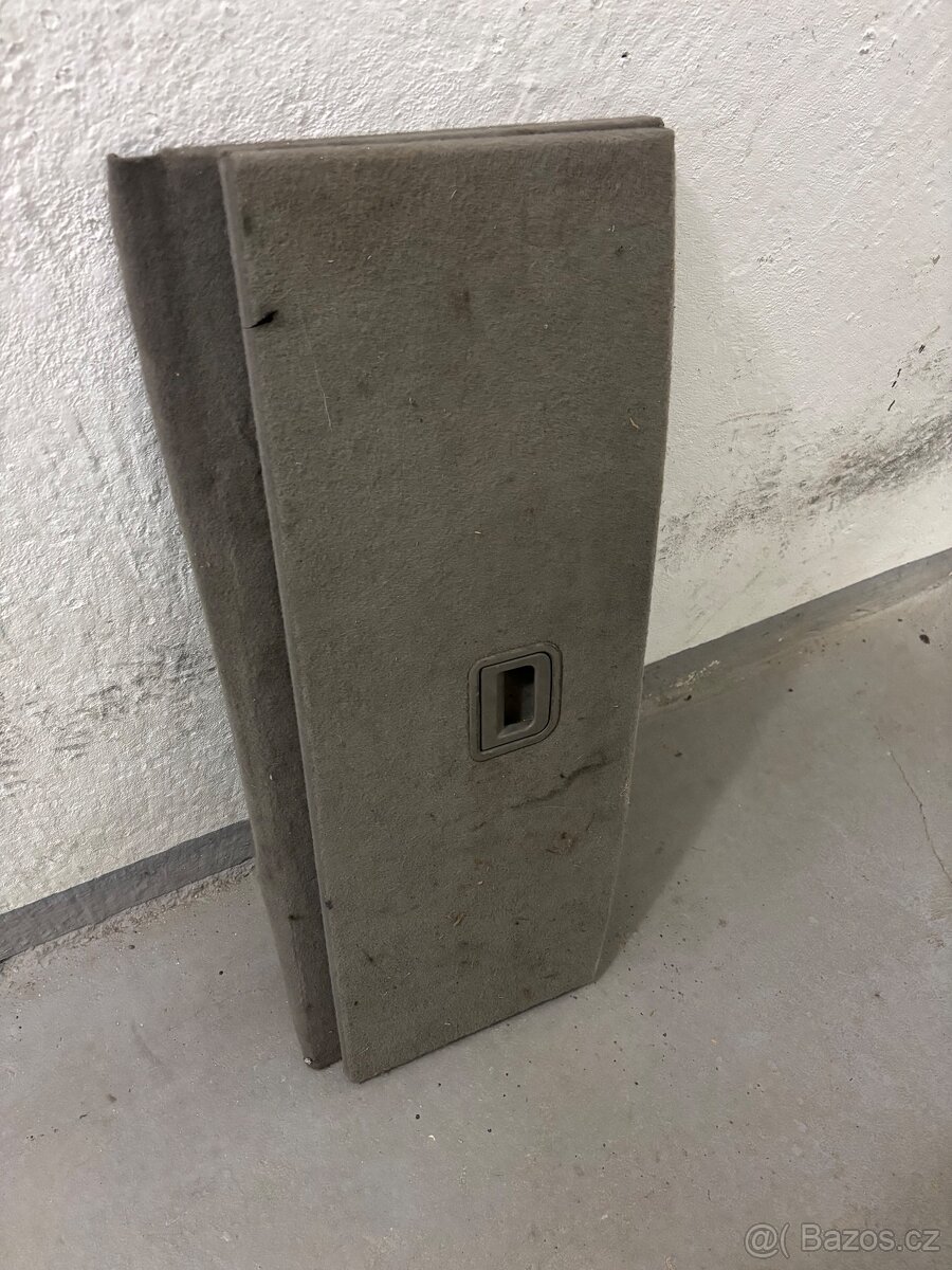 Podlaha kufru Audi A4 B7 - 2