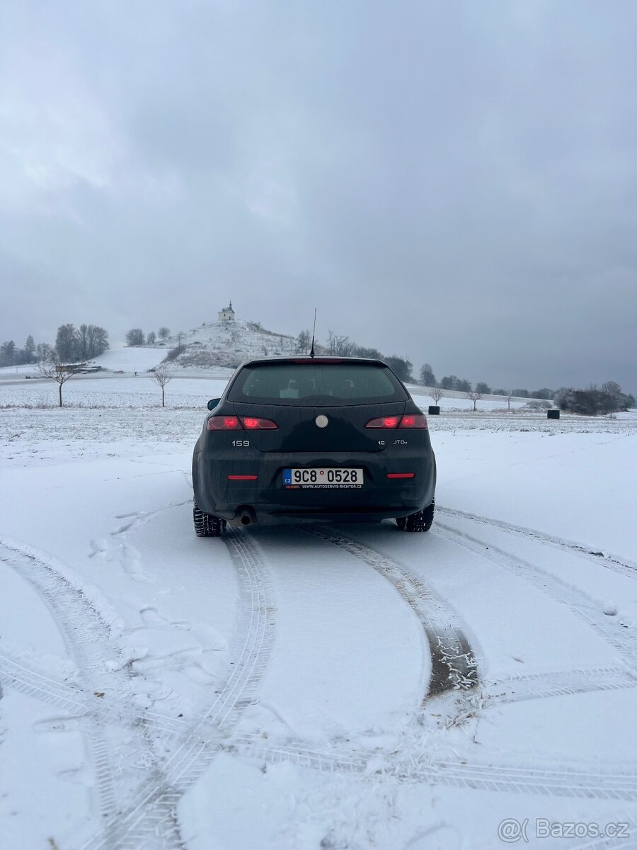 Alfa Romeo 159 - 2