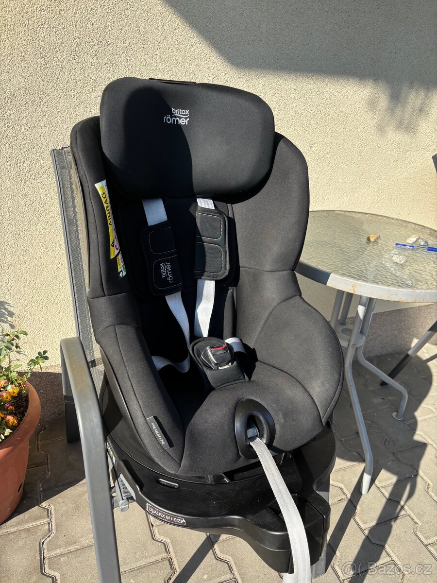 Autosedačka Britax römer Dualfix M-i size - 2