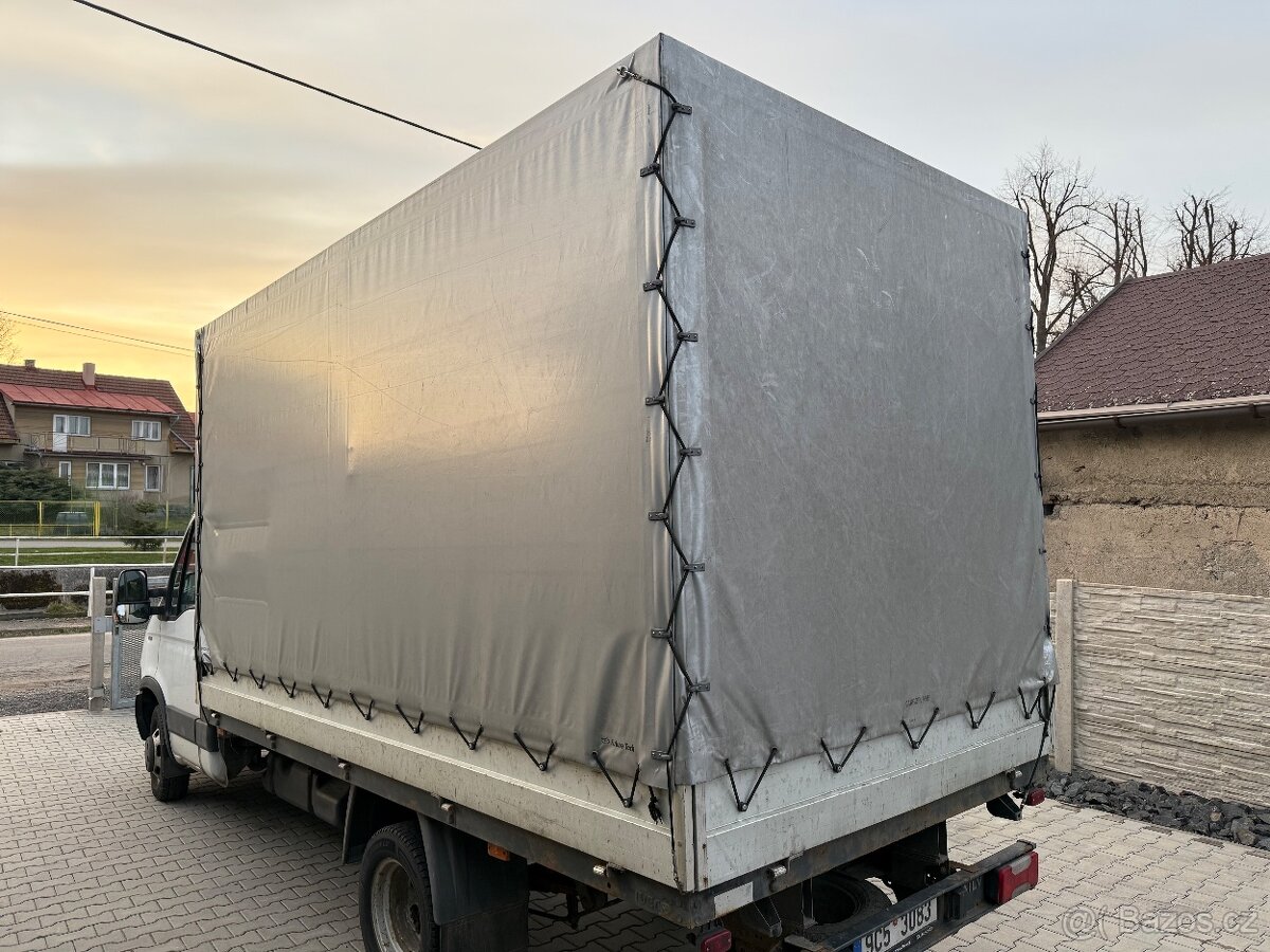 Nástavba Iveco Daily - valník s plachtou - 2