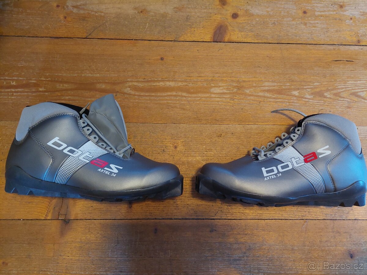 Nové běžkařské boty Botas Axtel 34 - 2